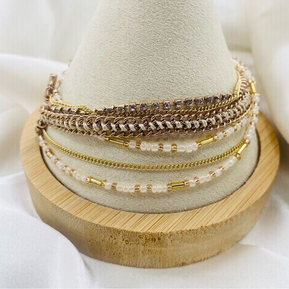 Elegant Gold and Silver Bracelet Set - Picture 1 of 4